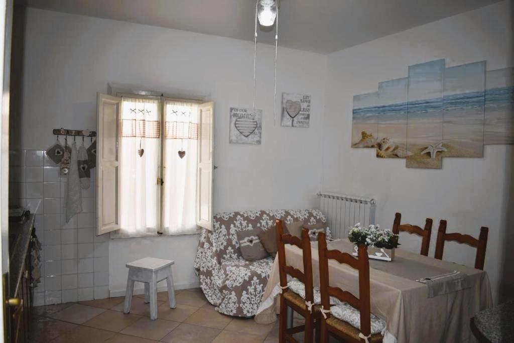 Villino La Perla Azzurra- Marina Di Pisa Villa Exterior photo